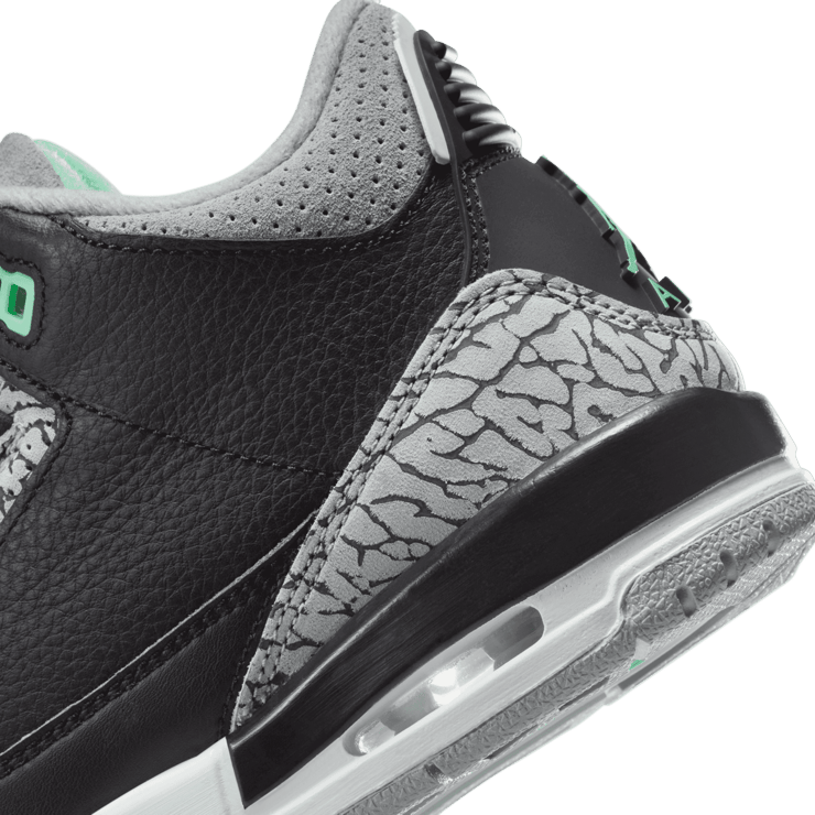 Air Jordan 3 Retro Green Glow Angle 5
