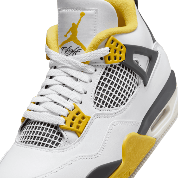 Air Jordan 4 Retro Vivid Sulfur (W) Angle 4