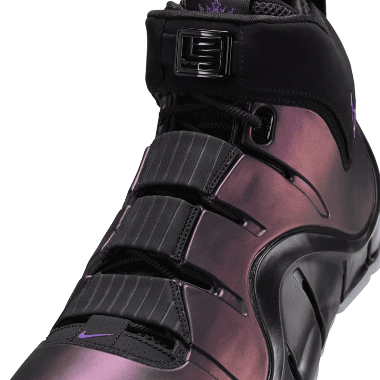 Nike Zoom LeBron 4 Eggplant Angle 4