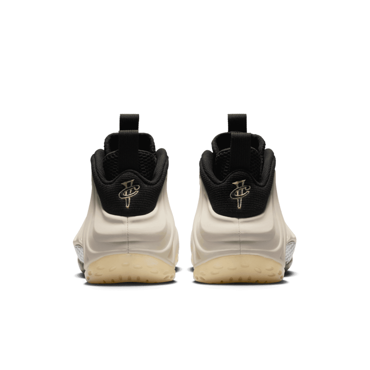 Nike Air Foamposite One Light Orewood Brown Angle 3