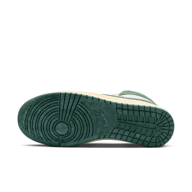 Jordan Air Ship PE SP A Ma Maniere Green Stone Angle 0