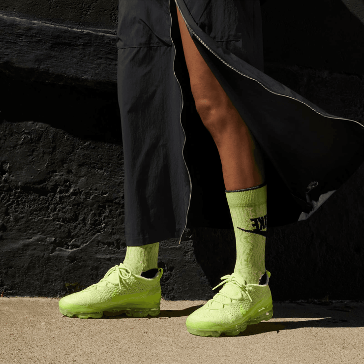 Nike Air VaporMax 2023 Flyknit Light Lemon Twist (W) Angle 0