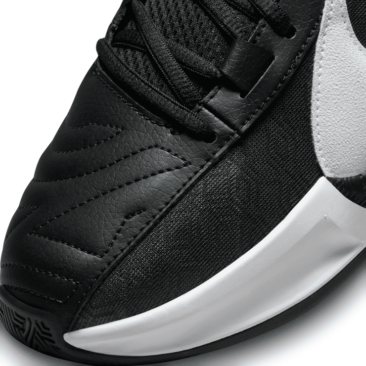 Nike Zoom Freak 5 TB Black White Angle 5