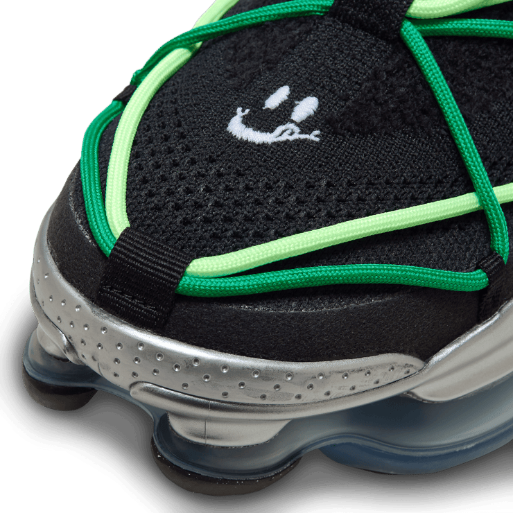 Nike Air Max Scorpion FK Have A Nike Day (W) Angle 4