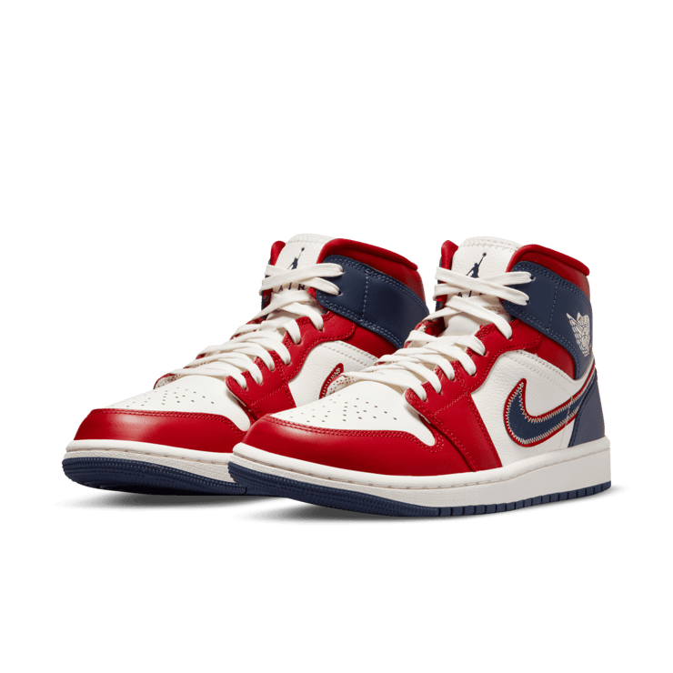 Jordan 1 Mid USA (W) Angle 2