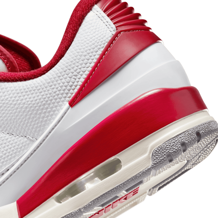 Air Jordan 2/3 White Varsity Red Angle 5