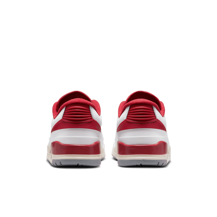 Air Jordan 2/3 White Varsity Red (GS) Angle 3