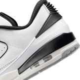 Air Jordan 2/3 White Black Angle 5