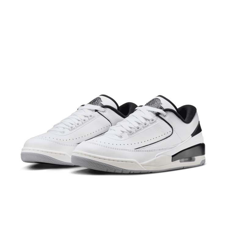 Air Jordan 2/3 White Black Angle 2