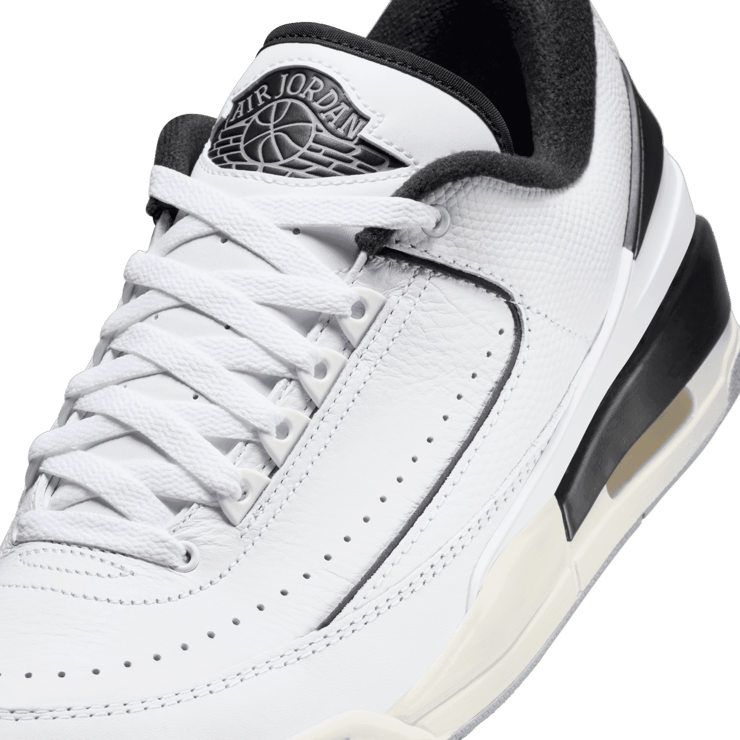 Air Jordan 2/3 White Black Angle 4
