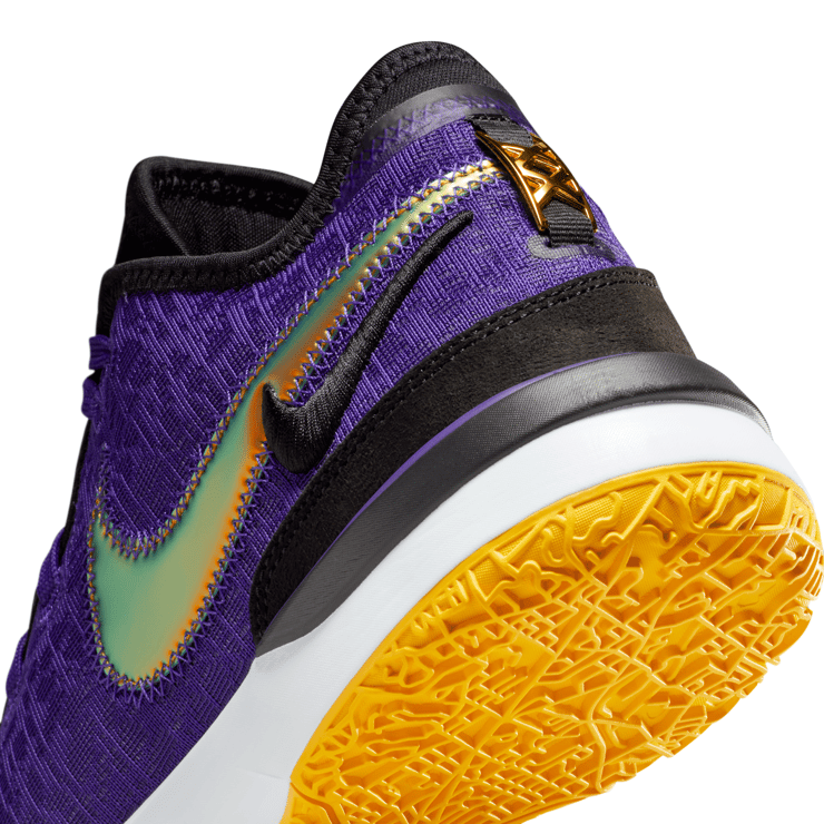 Nike LeBron NXXT Gen Lakers Angle 4