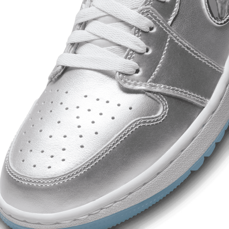 Air Jordan 1 Low Golf Gift Giving Angle 4