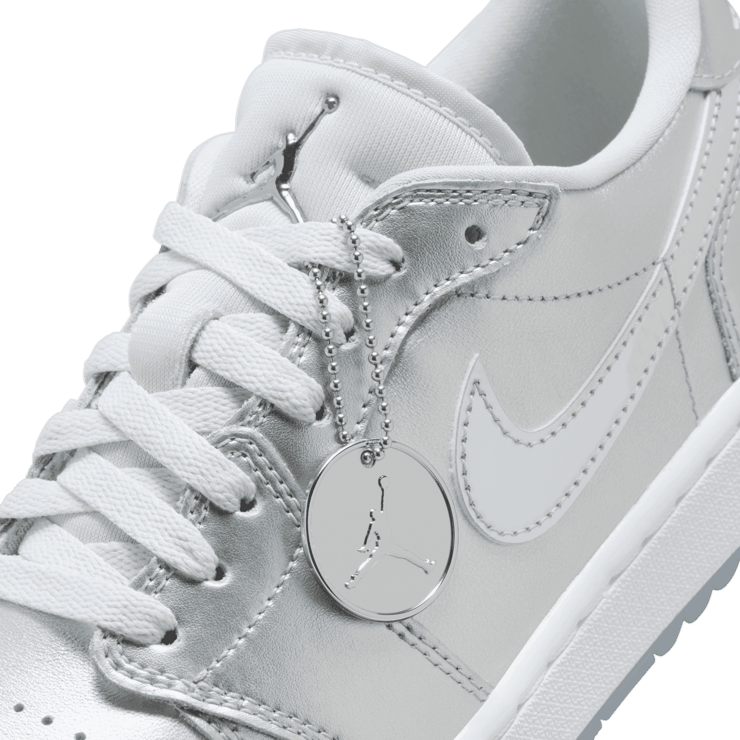 Air Jordan 1 Low Golf Gift Giving Angle 6