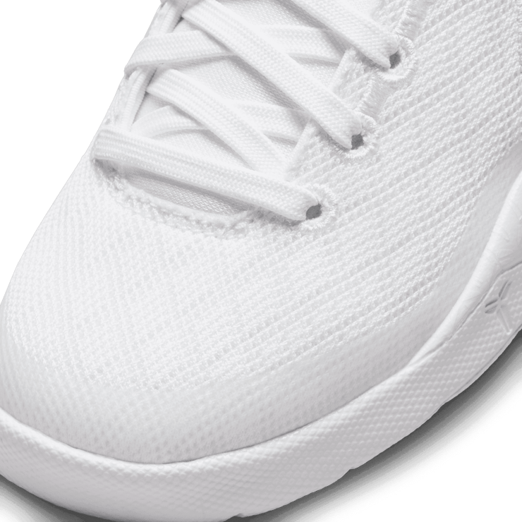 Nike Kobe 8 Protro Halo Triple White (PS) Angle 4