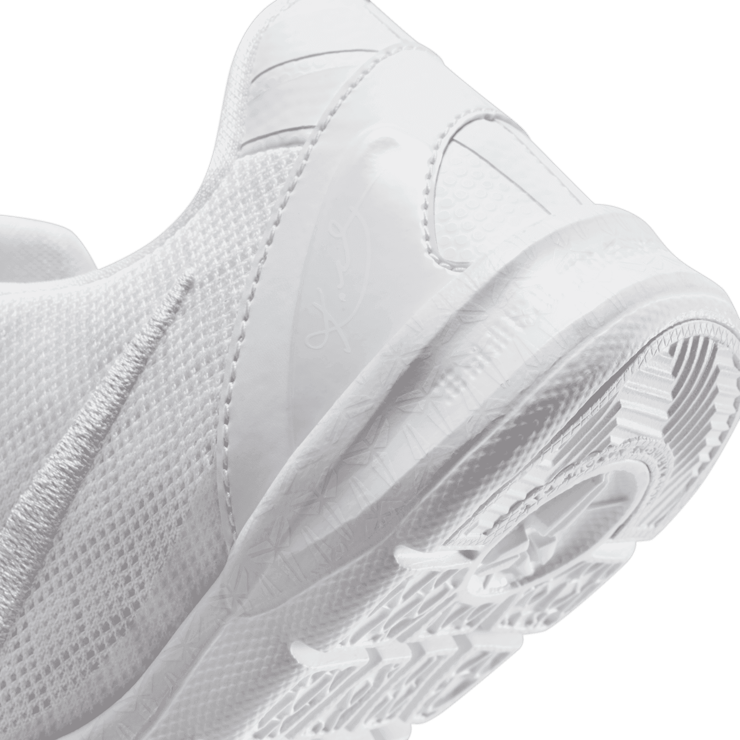 Nike Kobe 8 Protro Halo Triple White (PS) Angle 5