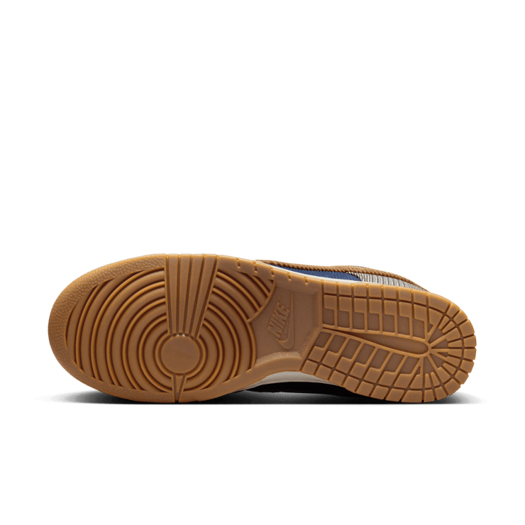 Nike Dunk Low Cordairoy Angle 0