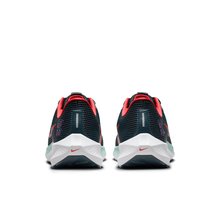 Nike Zoom Pegasus 40 Chicago Marathon Angle 3