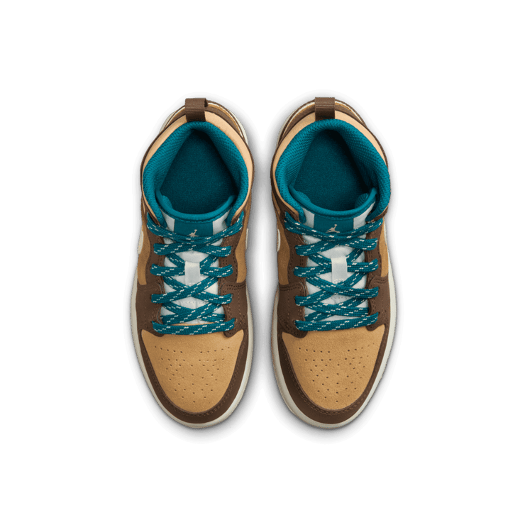 Air Jordan 1 Mid SE Seasonal Collector (PS) Angle 1