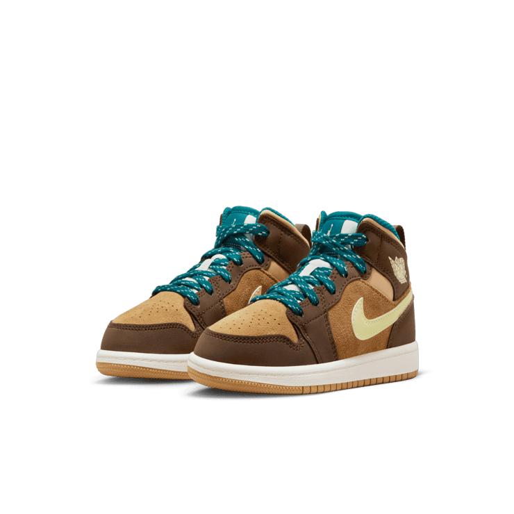 Air Jordan 1 Mid SE Seasonal Collector (PS) Angle 2