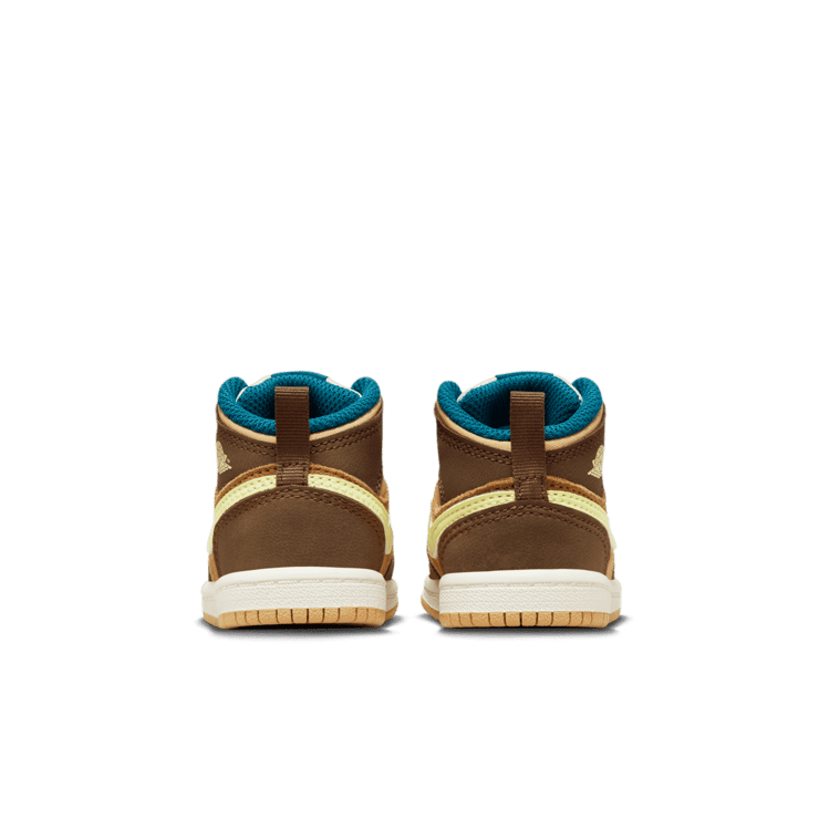 Air Jordan 1 Mid SE Seasonal Collector (TD) Angle 3