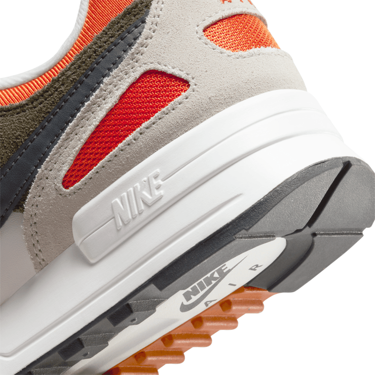 Nike Air Pegasus 89 Cargo Khaki Campfire Orange Angle 2