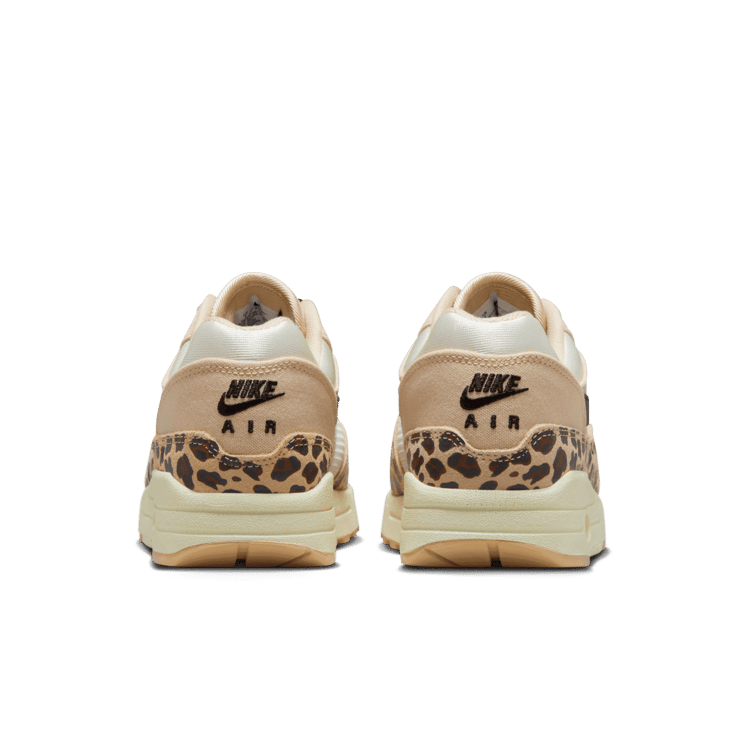 Nike Air Max 1 Leopard Print (W) Angle 4