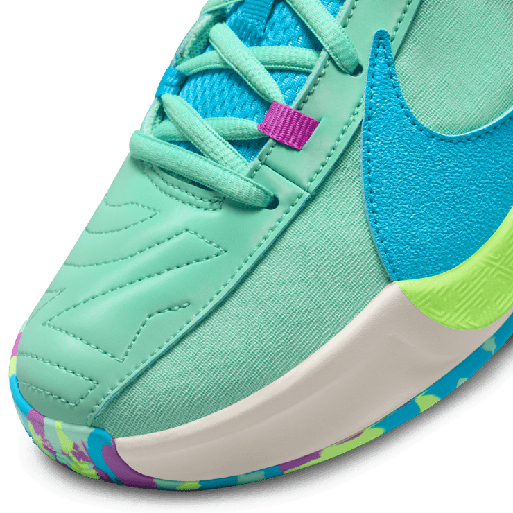 Nike Zoom Freak 5 Greece x Nigeria (GS) Angle 4