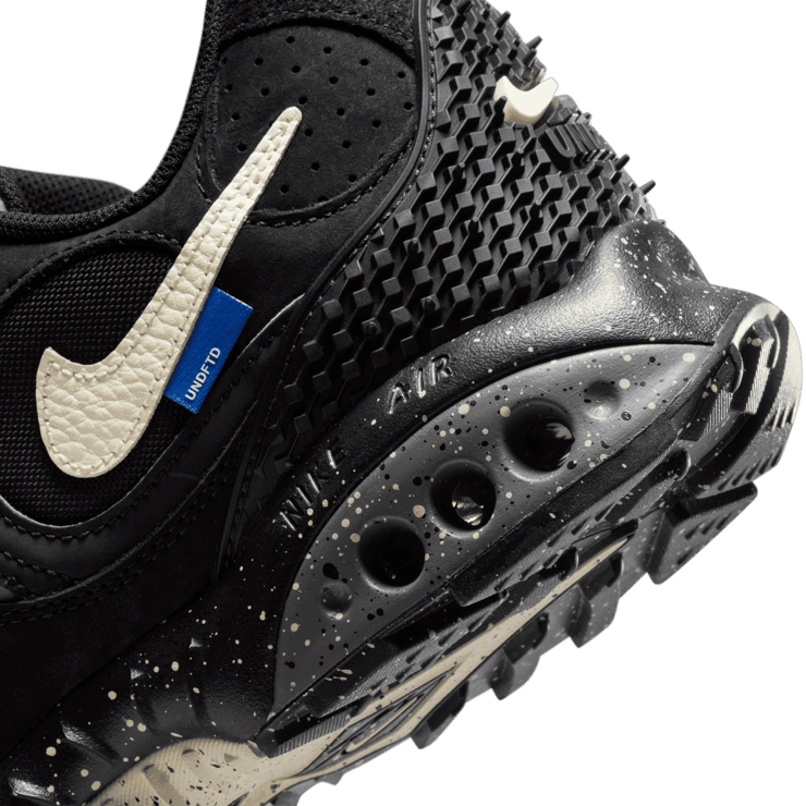 Nike Air Terra Humara Undefeated Black Coconut Milk Angle 5