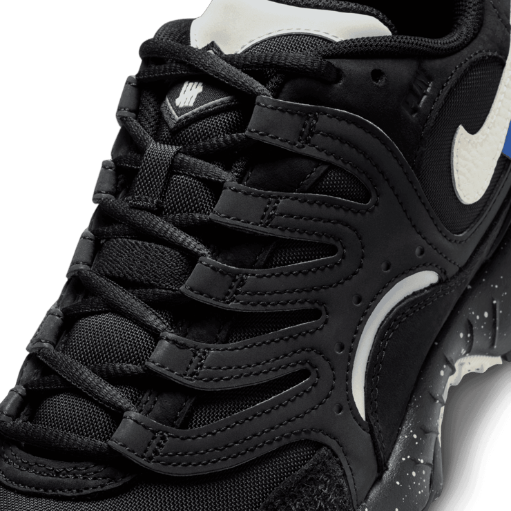Nike Air Terra Humara Undefeated Black Coconut Milk Angle 4