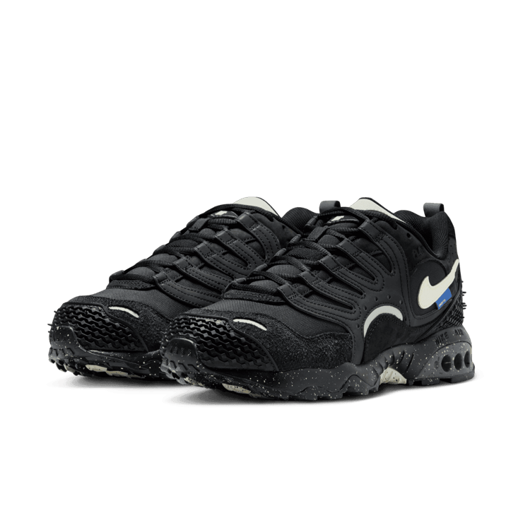 Nike Air Terra Humara Undefeated Black Coconut Milk Angle 2