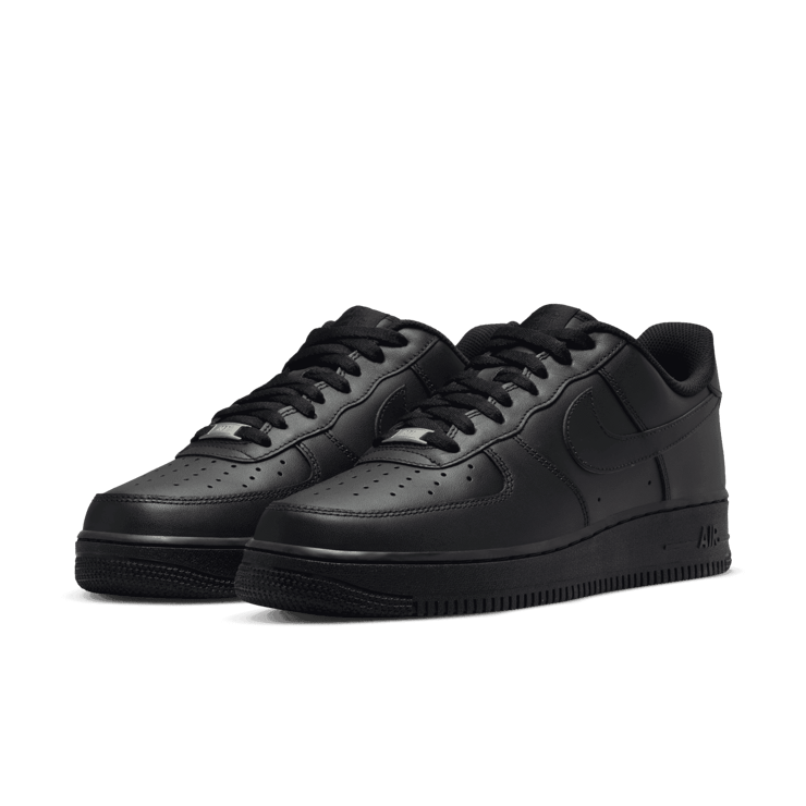 Nike Air Force 1 Low Black Angle 3