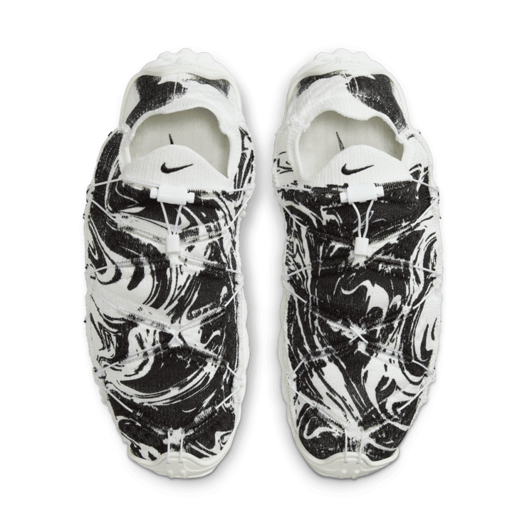 Nike Ispa Mindbody White Black Angle 1