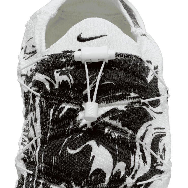 Nike Ispa Mindbody White Black Angle 6