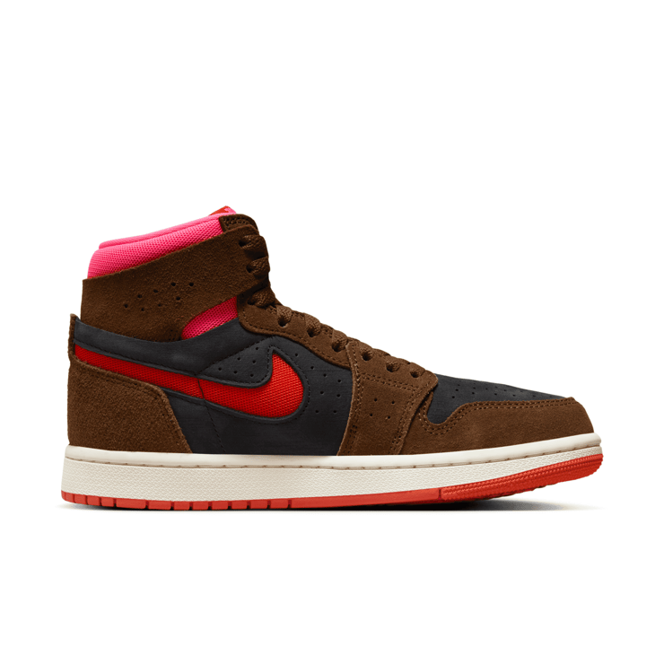 スニーカー Nike Air Jordan 1 High Zoom Air CMFT 2 Cacao Wow Picante Red Air Jordan 1 High Zoom Comfort 2 Cacao Wow Picante Red (W