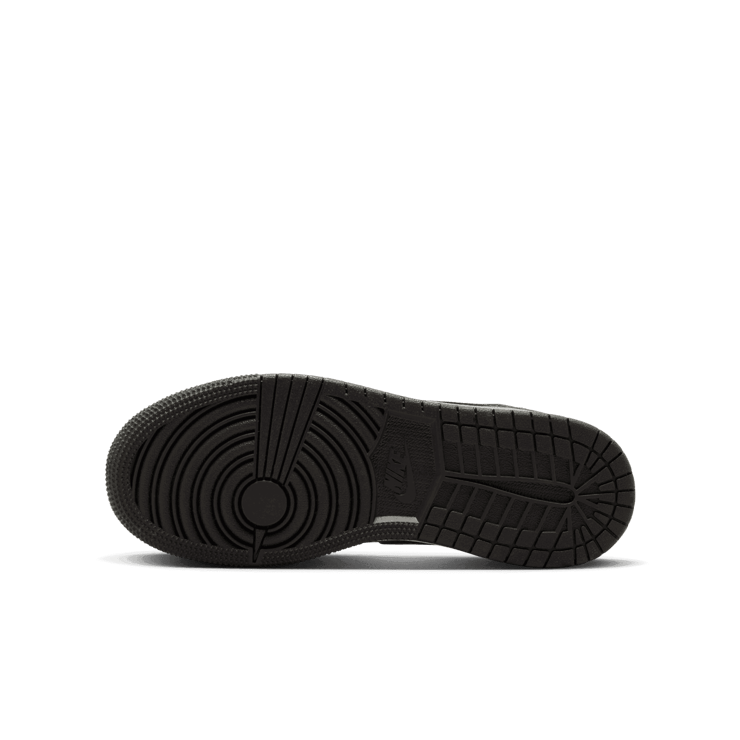 Air Jordan 1 Mid SE Fear (GS) Angle 0