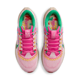 Nike Air Zoom Pegasus 40 Familia Angle 1