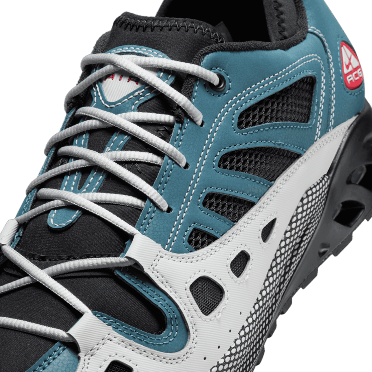 Nike ACG Air Exploraid Ash Green Angle 4