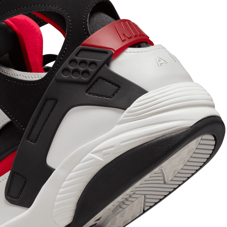 Nike Air Flight Huarache Photon Dust Gym Red Angle 5