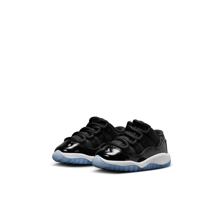 Air Jordan 11 Retro Low Space Jam (TD) Angle 2