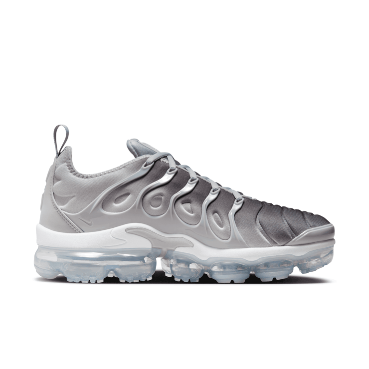 Nike Air VaporMax Plus Wolf Grey Black Angle 0