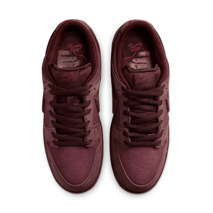 Nike SB Dunk Low City of Love Burgundy Crush Angle 1