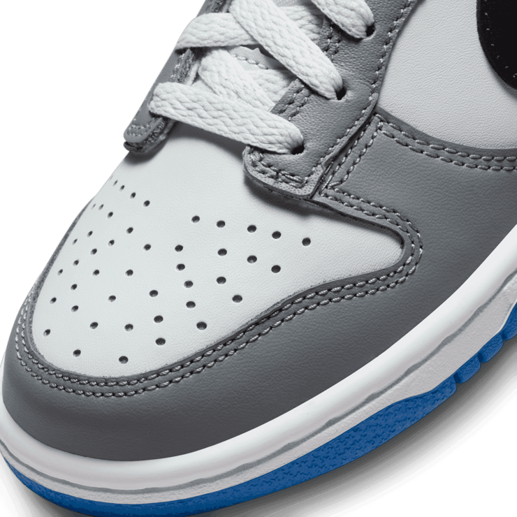 Nike Dunk Low Cool Grey Light Photo Blue (GS) Angle 4