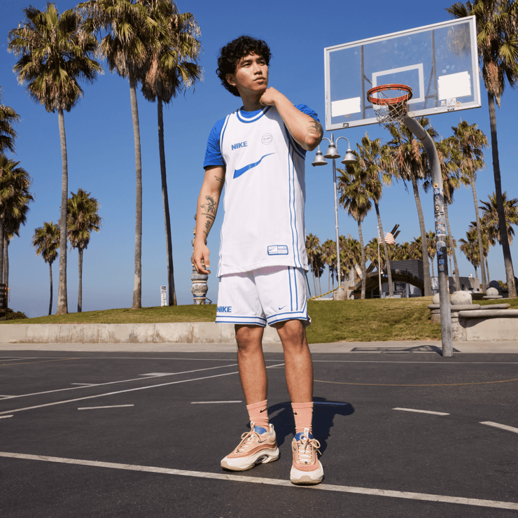 Nike Cosmic Unity 3 Sesame Angle 0