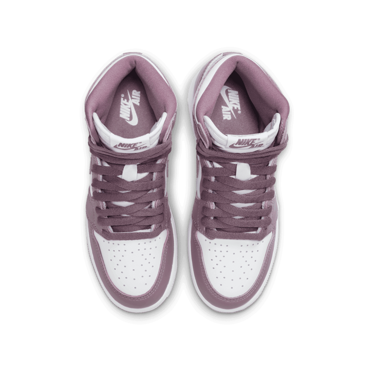 Air Jordan 1 Retro High OG Sky J Mauve (GS) Angle 1