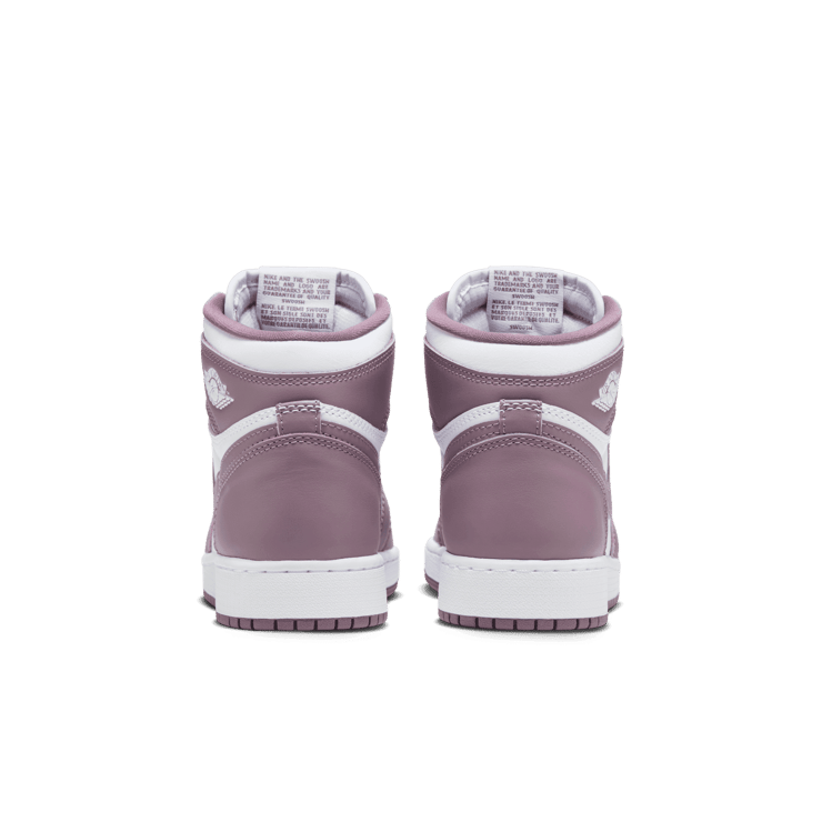 Air Jordan 1 Retro High OG Sky J Mauve (GS) Angle 3