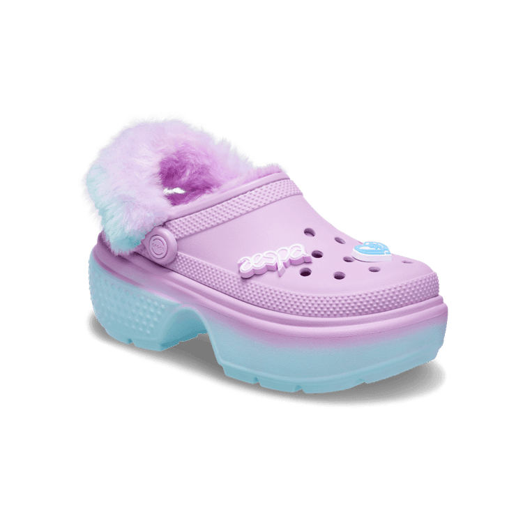 Crocs Lined Stomp Aespa Angle 3