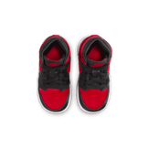 Air Jordan 1 Retro High OG Satin Bred (TD) Angle 1