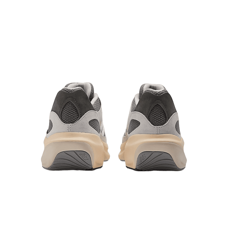 New Balance Warped Runner Grey Angle 4