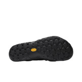 New Balance MT10O ISSEY MIYAKE Black Angle 3