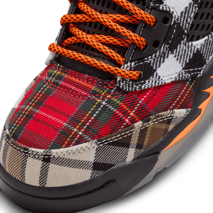 Air Jordan 5 Retro Plaid (GS) Angle 4